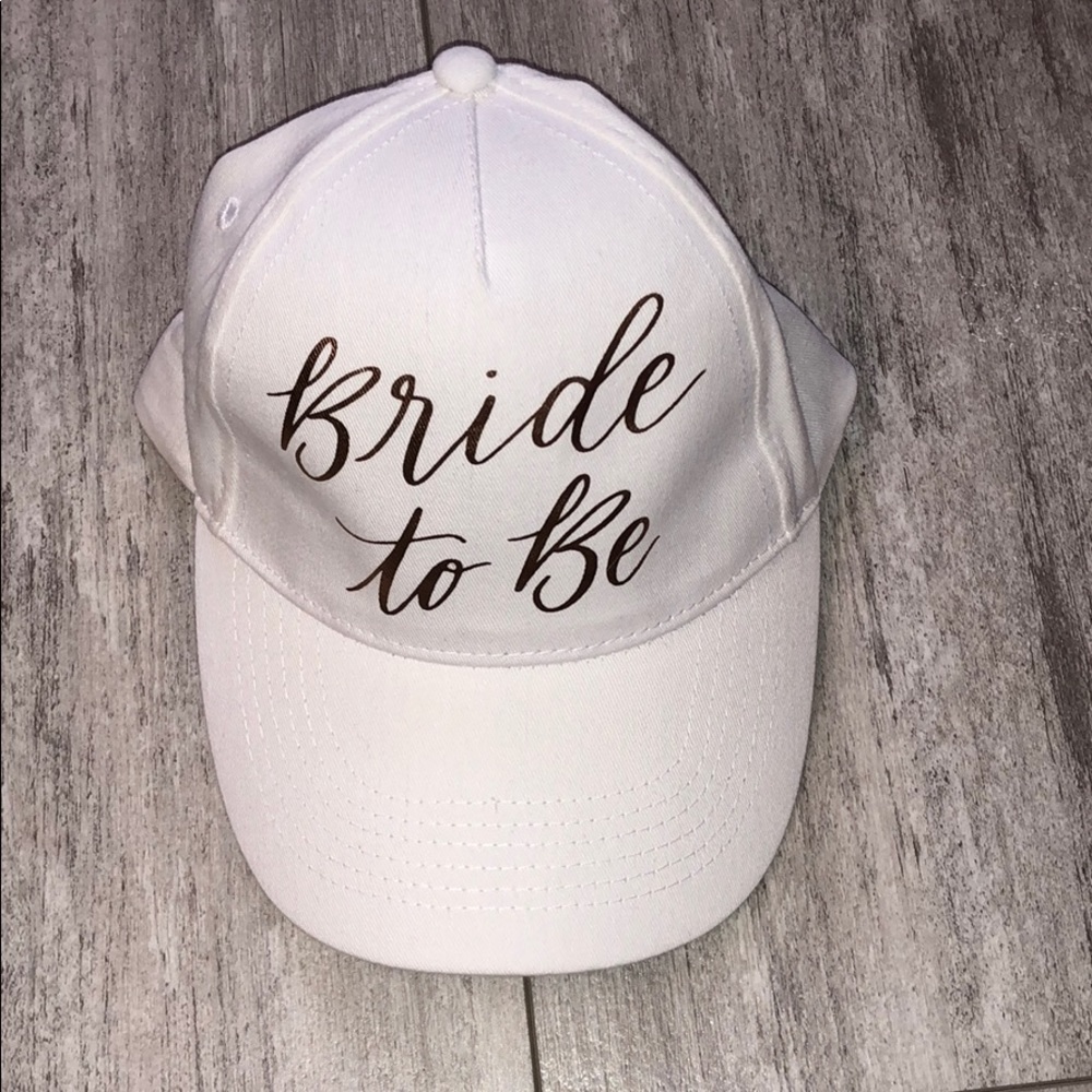 White bride to be hat